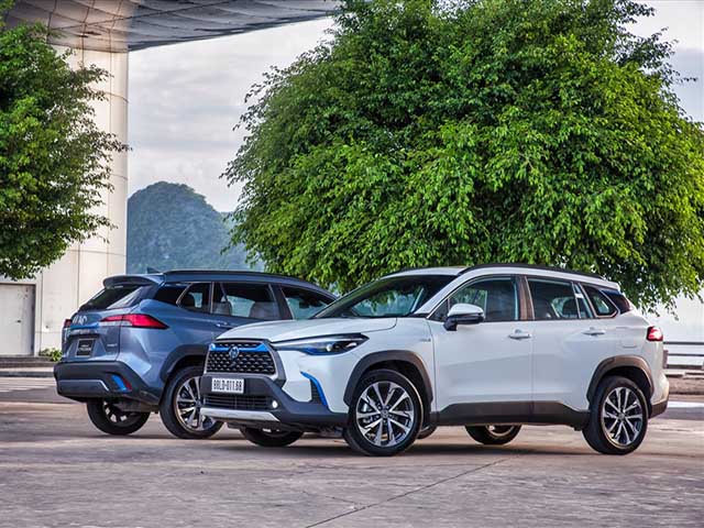 Giá xe Toyota Corolla Cross lăn bánh tháng 5/2021