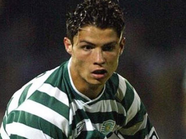 Ronaldo chia vui với đội cũ, được mẹ khuyên bỏ Juventus về Bồ Đào Nha thi đấu