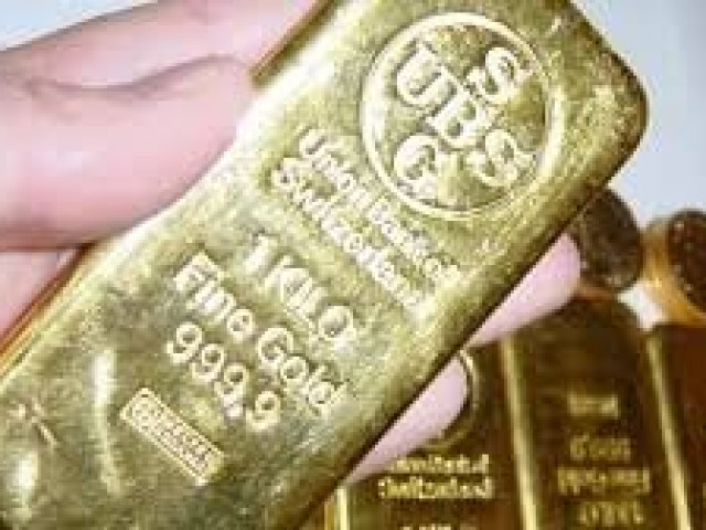 ”Nhặt nhạnh” hơn 100 kg vàng nằm quanh chân ghế trong ngôi nhà thừa kế