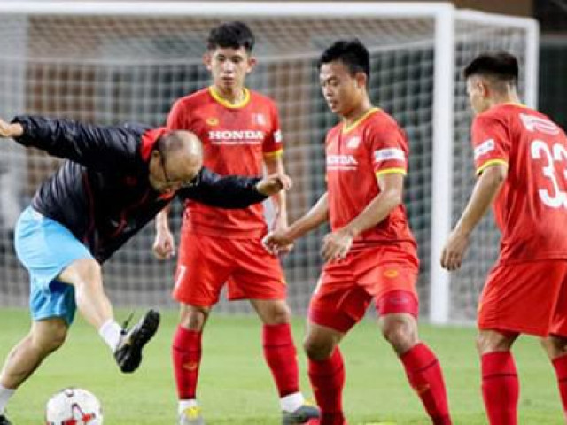Đội tuyển Việt Nam cẩn trọng với thẻ phạt