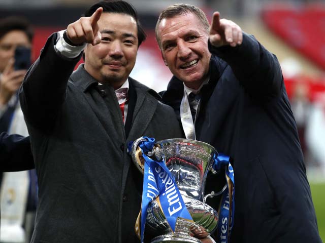 Leicester treo thưởng lớn nếu thắng Chelsea, HLV Rodgers chơi “đòn tâm lý”