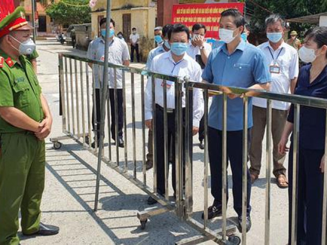 Phó Chủ tịch Bắc Ninh: ”Đoàn công tác của Bộ Y tế là điểm tựa của chúng tôi”