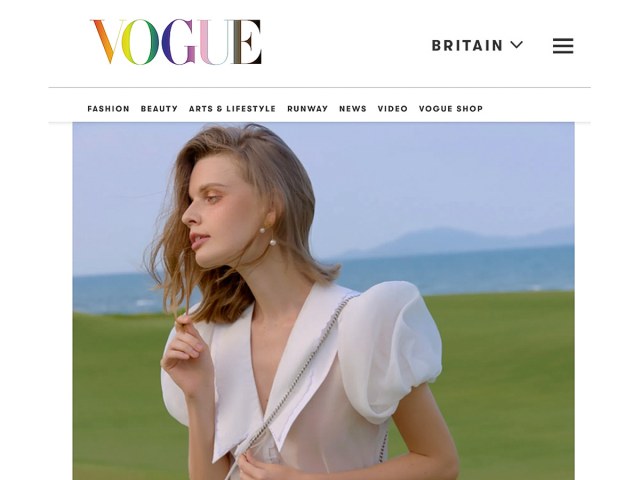 Trang phục của NTK Việt bất ngờ xuất hiện trên Vogue Anh