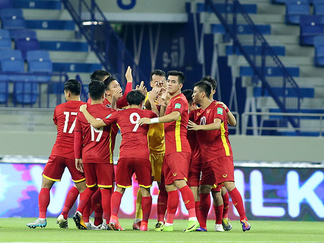 ĐT Việt Nam thắng Indonesia 4 sao: Cầu thủ đẳng cấp, xứng đáng điểm 10