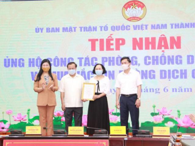 Gia đình nguyên Bí thư Hà Nội Phạm Quang Nghị ủng hộ 100 triệu cho quỹ vắc xin COVID-19