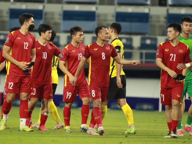ĐT Việt Nam đấu UAE tranh ngôi đầu bảng: Cảnh giác bài học 14 năm trước