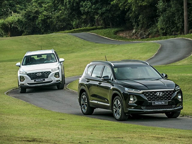 Một số đại lý ưu đãi Hyundai SantaFe đời cũ lên đến 150 triệu đồng