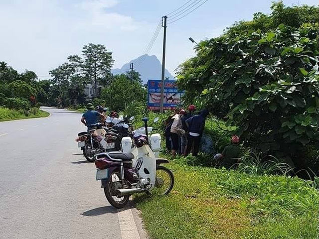 Người phụ nữ bỏ con lại cống thoát nước rồi đến bệnh viện khám sau sinh