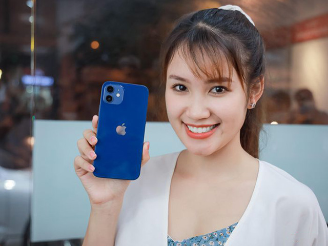 iPhone chính hãng đồng loạt giảm giá tại Việt Nam