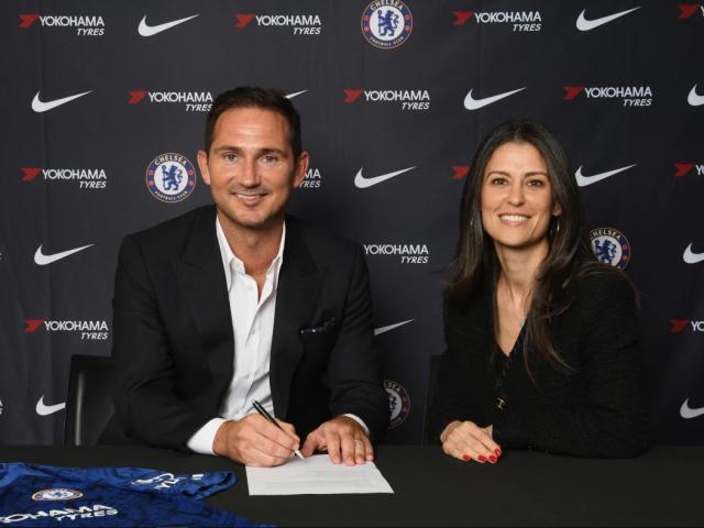 Ghế nóng Chelsea rung chuyển: Lampard chính thức ký hợp đồng 3 năm