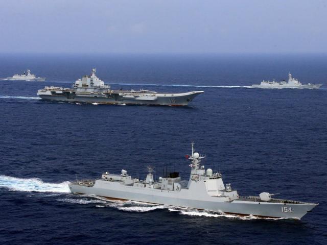 Trung Quốc thiệt hại nặng vì vội vàng quân sự hóa Biển Đông