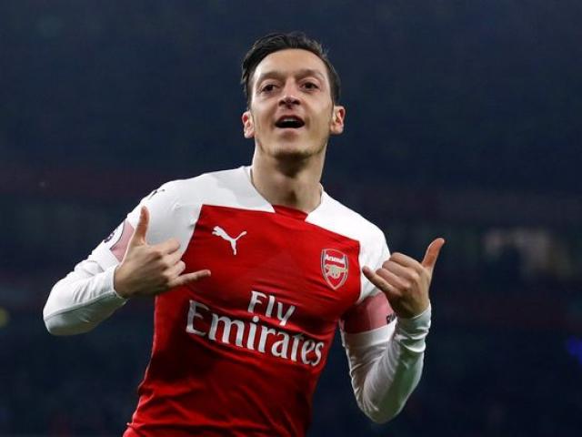 Chuyển nhượng HOT 6/7: Arsenal tính bán Ozil đón cựu SAO MU