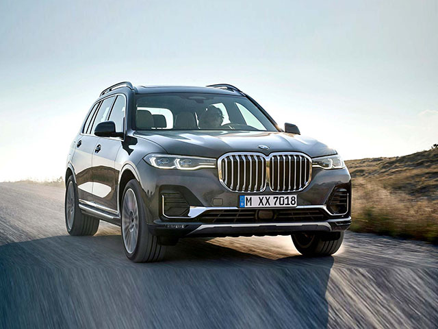 BMW X7 sẽ ra mắt trong ngày hôm nay, giá bán khoảng 5,5 tỷ VNĐ