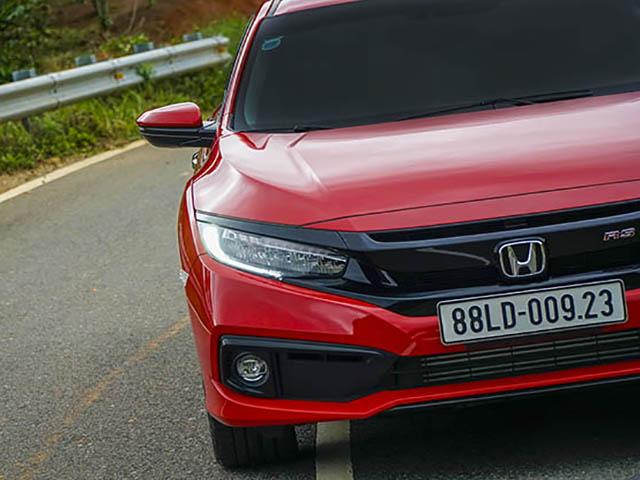 Honda Civic RS – Thiết kế thể thao, động cơ vượt trội