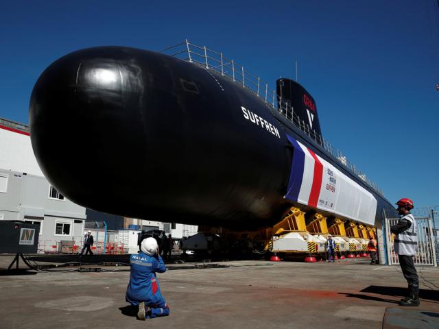 Tàu ngầm hạt nhân đầu tiên của Pháp vừa hạ thủy mạnh cỡ nào?