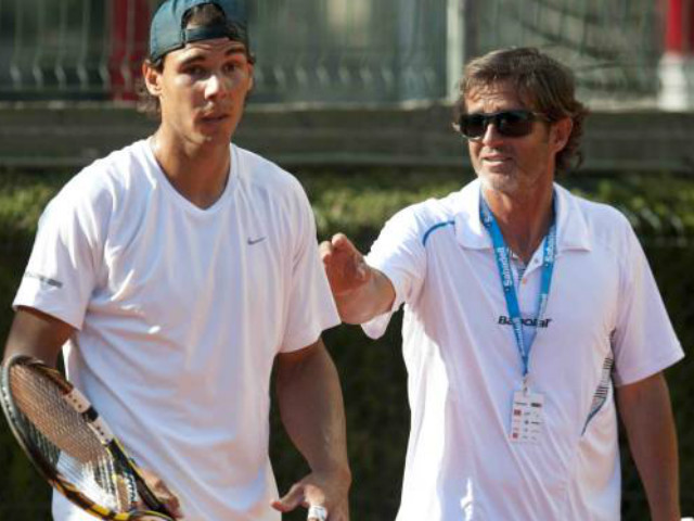 Nadal song hành Federer ở tuổi băm: Sư phụ hé lộ bí kíp ”Vua đất nện”