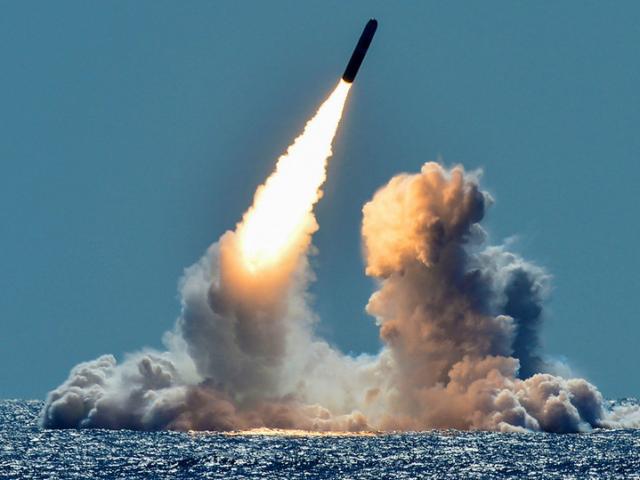 Vừa chấm dứt hiệp ước hạt nhân với Nga, Mỹ tuyên bố phát triển tên lửa mới