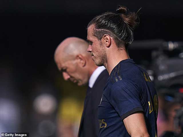 Tiết lộ sốc Real Madrid: Bale kéo bè kết cánh, HLV Zidane thất thế buông xuôi