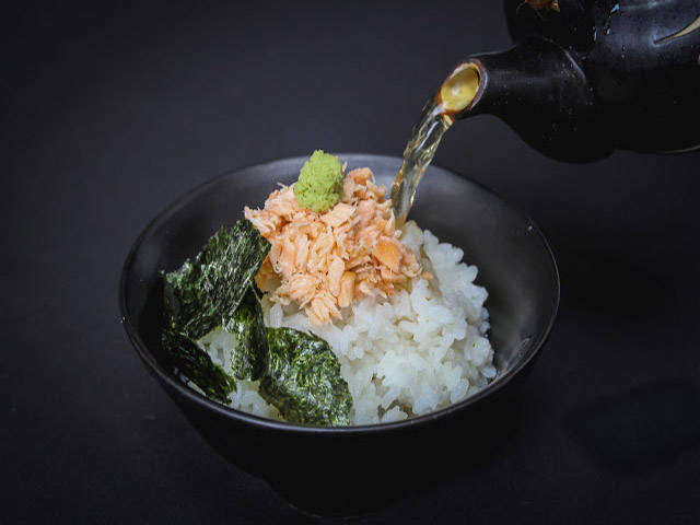 Món ăn từng ”đuổi khách” bây giờ được nâng tầm thành quốc hồn ẩm thực Nhật
