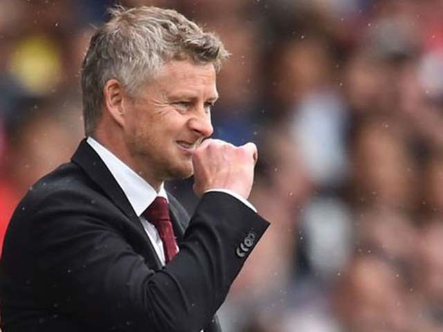 MU thắng 3/16 trận: Lão tướng công khai chống đối, Solskjaer lâm nguy