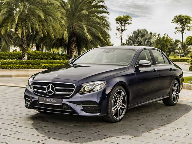 Mercedes-Benz E 300 AMG 2019 chính thức quay lại thị trường Việt