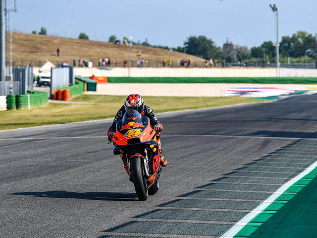 Đua xe MotoGP: 2020 “gõ cửa” 17 quốc gia, các “chiến mã” sẵn sàng chinh chiến