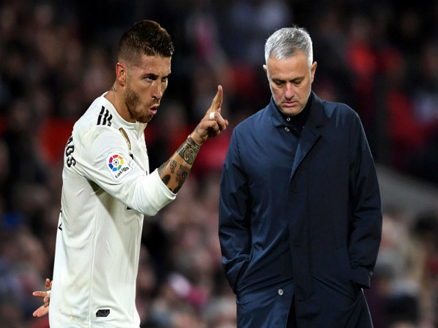 Loạn tin Mourinho thay Zidane ở Real Madrid: ”Đại ca” Ramos nói câu lạnh người