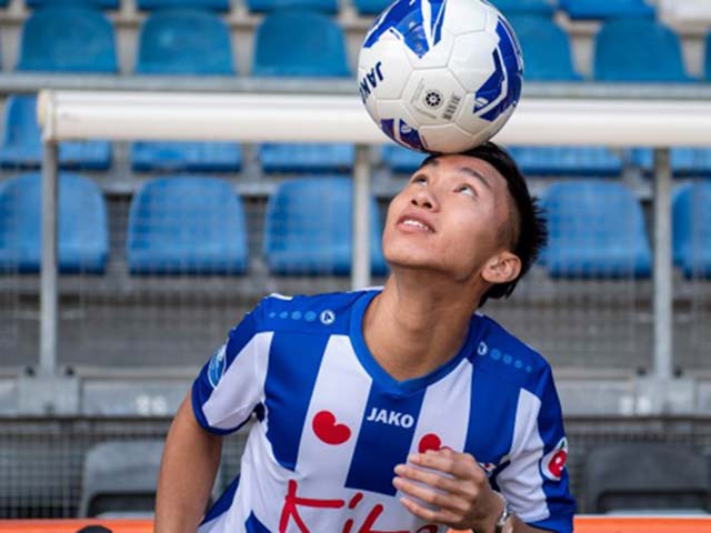 Triệu fan nức lòng xem Văn Hậu thi đấu: ”Lưỡi hái tử thần” khiến tuyển thủ Đan Mạch ôm hận