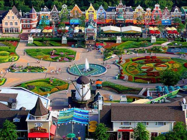 Khám phá thiên đường Disneyland phiên bản Hàn Quốc