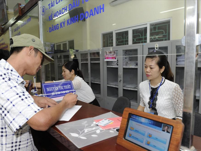 Viettel dọa cắt dịch vụ công: Vì sao Hà Nội khó trả nợ?