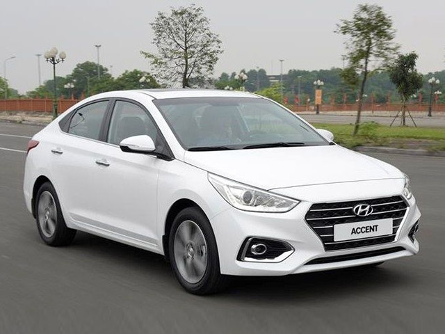 Giá xe Hyundai Accent lăn bánh giảm 50% trước bạ trong tháng 7/2020