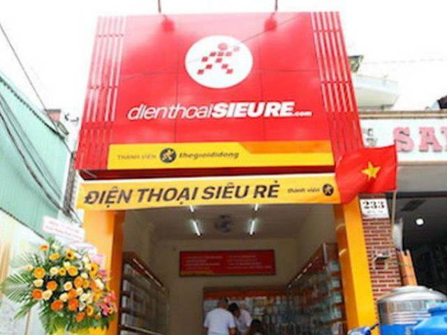 Chuỗi cửa hàng Điện Thoại Siêu Rẻ của ông Nguyễn Đức Tài phải ngậm ngùi đóng cửa