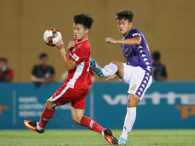 Video highlight trận Viettel - Hà Nội: 4 phút 2 bàn, rực lửa derby