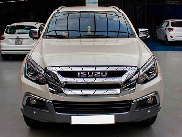 Isuzu Mu-X mẫu xe SUV 7 chỗ ít được ưa chuộng tại Việt Nam dù giá rẻ