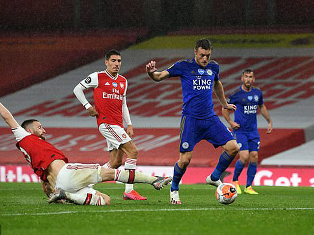 Video highlight trận Arsenal - Leicester: Thẻ đỏ oan trái, phút cuối nghẹt thở