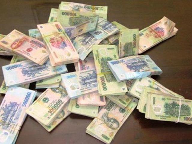 Hành vi bị ”cấm làm” đối với tờ tiền Việt Nam và mức phạt ít người biết