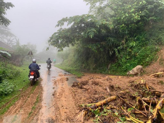 Miền núi phía Bắc: Mưa to, động đất sát biên giới