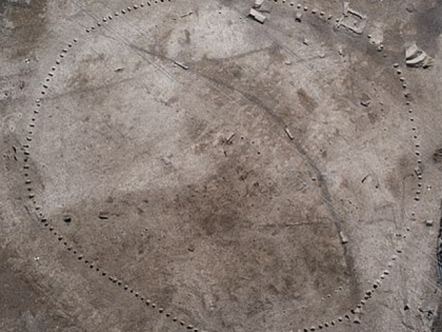 Đường tàu cao tốc ”lao thẳng” vào mộ cổ kinh hoàng 2.000 năm tuổi