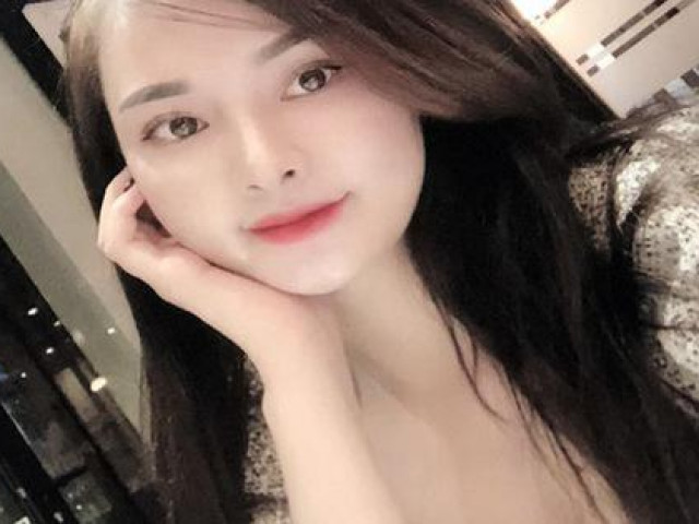 Hot girl 18 tuổi ở TP HCM cầm đầu đường dây bán dâm 30 triệu, sex tour trăm triệu đồng