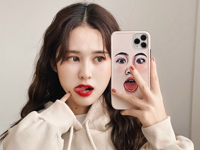 Top smartphone có camera selfie chụp đẹp nhất năm 2020