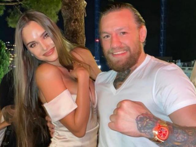 “Gã điên” McGregor ôm cô gái tuyệt đẹp, gặp đúng nhà vô địch thế giới