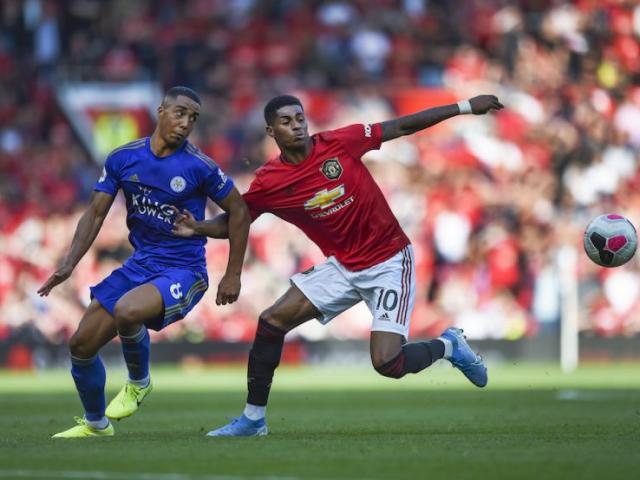 MU chơi tất tay Leicester đua top 4: ”Quỷ đỏ” có Thần Tài trợ giúp?