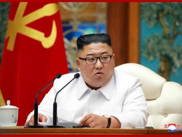Ông Kim Jong Un phản ứng quyết liệt khi Triều Tiên có ca nghi nhiễm Covid-19 đầu tiên