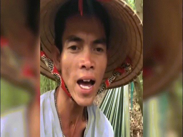 Chàng trai chăn bò Việt Nam bất ngờ nổi tiếng thế giới lộ đời thực ngỡ ngàng