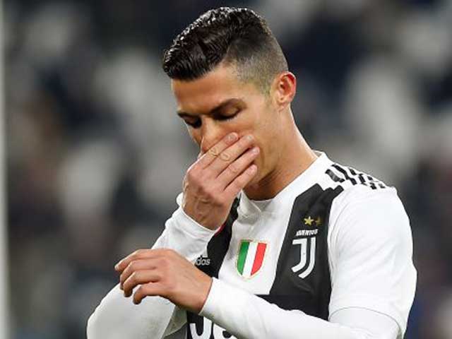 NÓNG: Ronaldo không đá trận gặp Roma, giày Vàng châu Âu chính thức đổi chủ