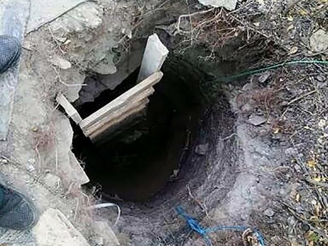 Mẹ đào đường hầm dài hơn 13 mét giúp con trai vượt ngục