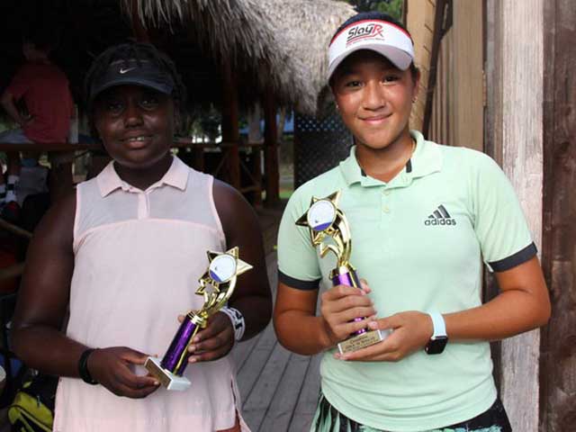 Tay vợt nữ Việt Nam thắng 2 set trắng chung kết, vô địch giải quần vợt Mỹ