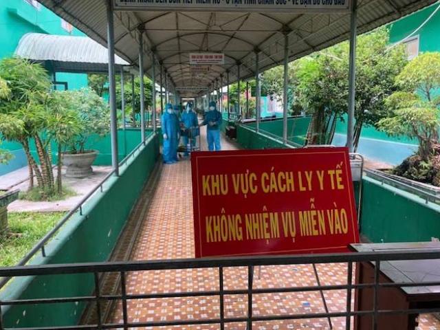 Quảng Nam: 2 ngày, huyện Quế Sơn ra 2 thông báo khẩn liên quan bệnh nhân COVID-19