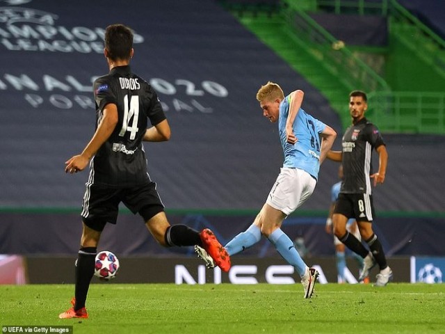 Man City 3 năm bị loại tứ kết Cúp C1, De Bruyne cay đắng ”ngả mũ” trước Lyon