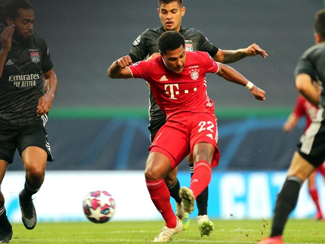 Gnabry, “hàng thải” Ngoại hạng Anh rực sáng Cúp C1: Trầm trồ solo “1 đánh 7”